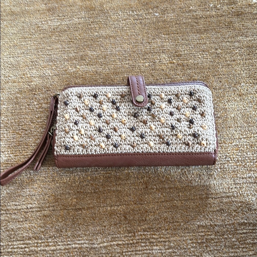 The Sak Sequoia tan Women's Clutch Wallet